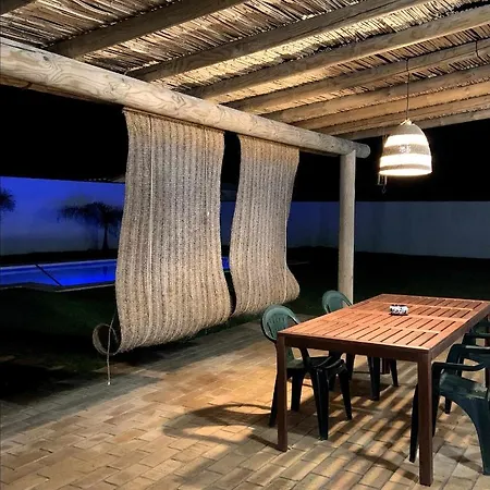 Casitas De La Barrosa Con Jardin Y Piscina Holiday home *