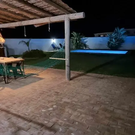 Holiday home Casitas De La Barrosa Con Jardin Y Piscina *