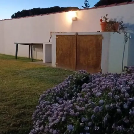 Casitas De La Barrosa Con Jardin Y Piscina Holiday home *