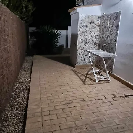 Casitas De La Barrosa Con Jardin Y Piscina