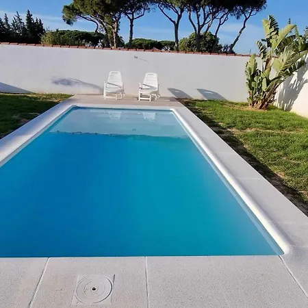 Casitas De La Barrosa Con Jardin Y Piscina
