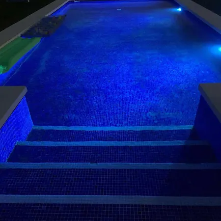 Casitas De La Barrosa Con Jardin Y Piscina Holiday home